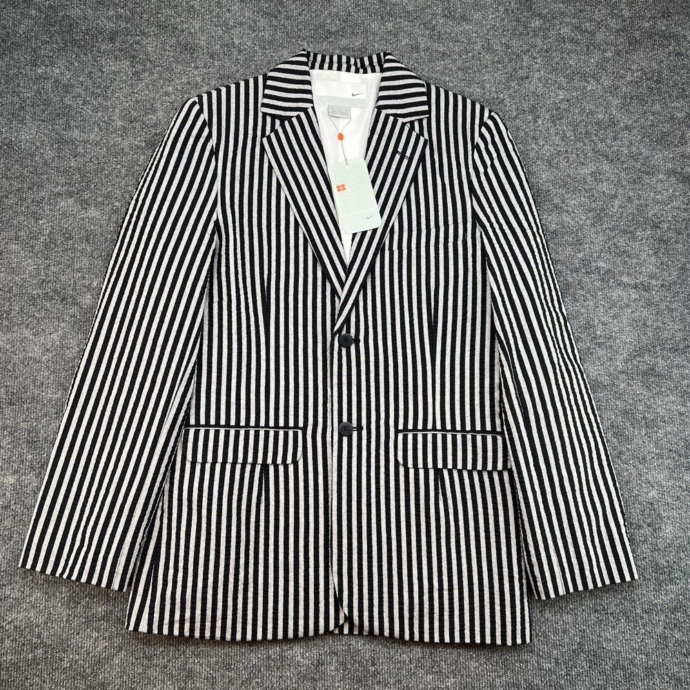 NWT Nike SB Blazer Suit Jacket 127081 010 Blazer Pack Pinstripe RARE 2006 Size M